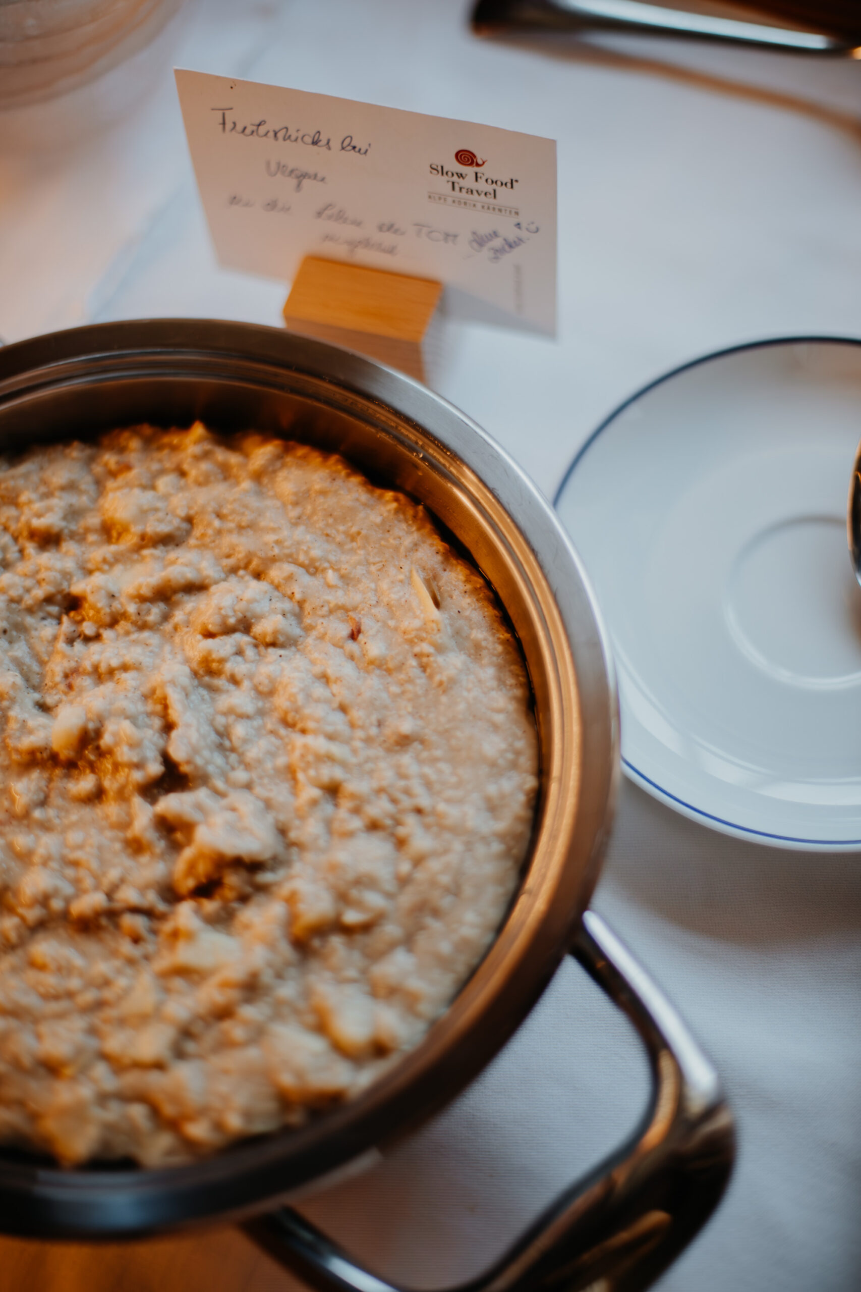 Frisch gebackener Kuchen aus der Hofküche