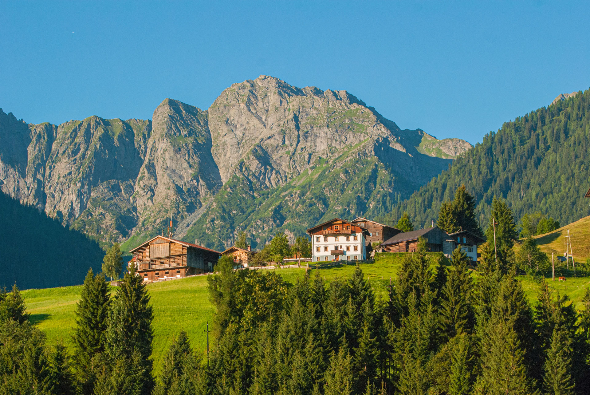 Bergpanorama über dem Lesachtal